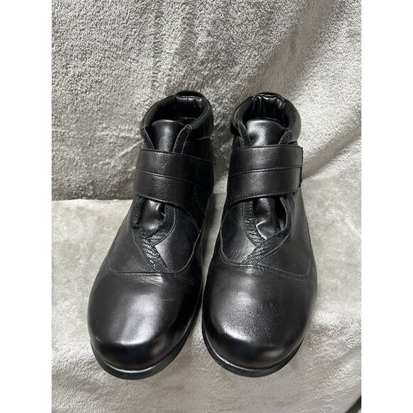 Aravon Women’s 12 EE Florinda Waterproof Black Leather Ankle Boots Round Toe - Picture 1 of 8